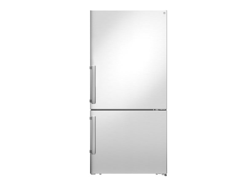 31 inch Freestanding Bottom Mount Refrigerator with Ice Maker